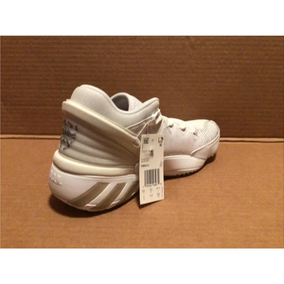 Adidas shoes - adidas D.O.N. Issue #2 - Issue - Triple Cloud 2