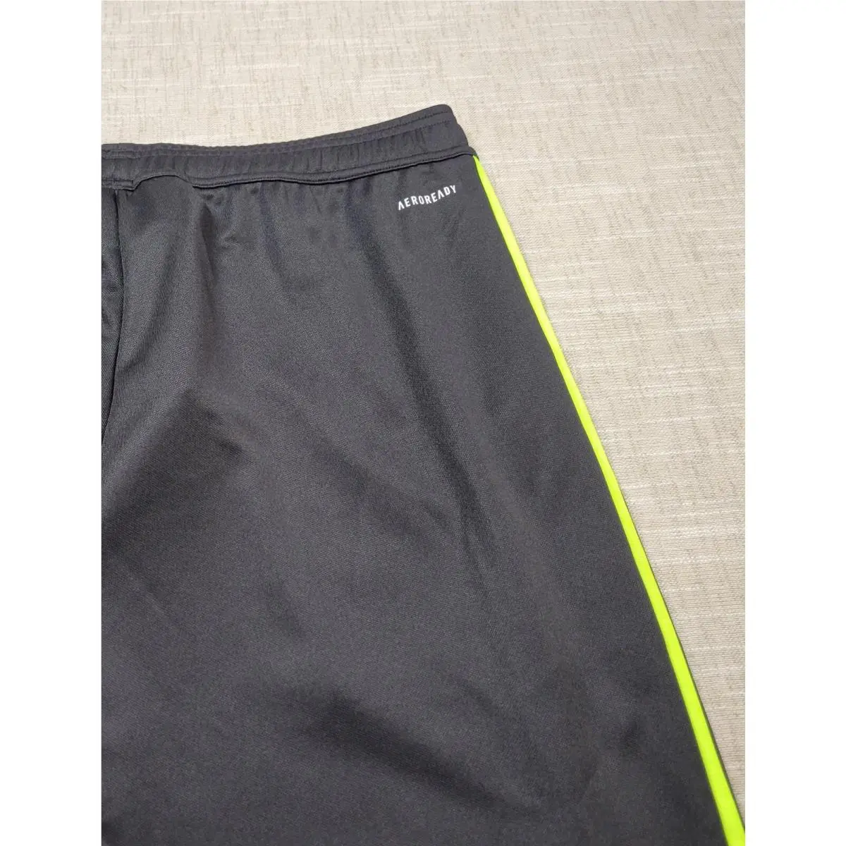 Adidas clothing - Black Green Silver 9