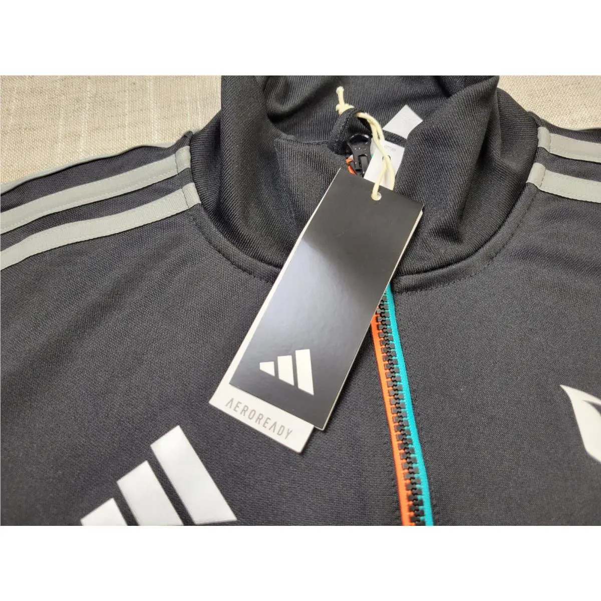 Adidas clothing - Black Silver 15