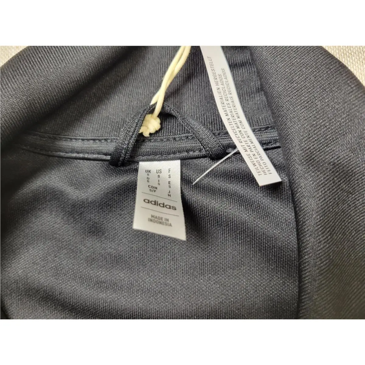 Adidas clothing - Black Silver 18