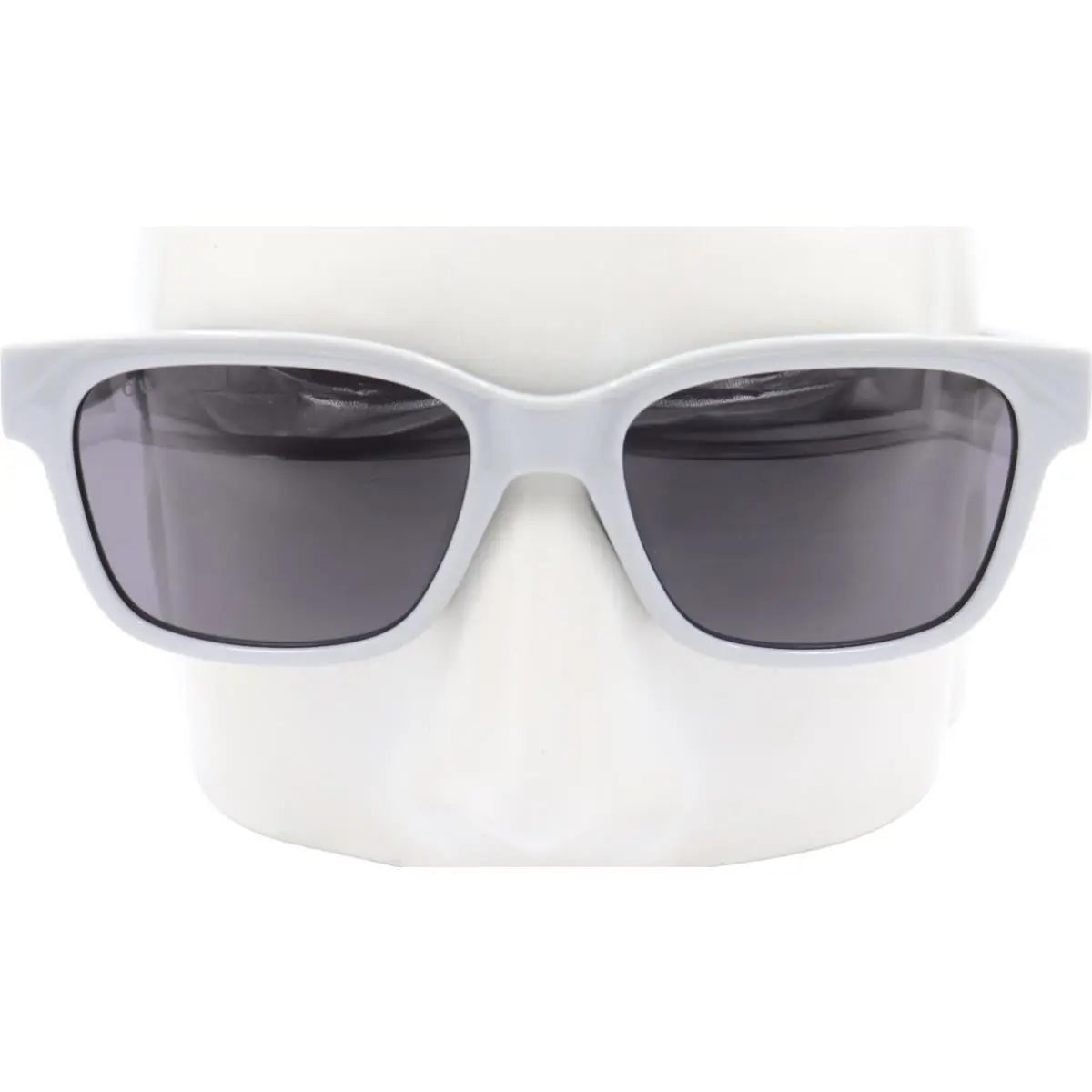 Gucci Men`s Rectangle Polished Gray Sunglasses GG1716S 005 54