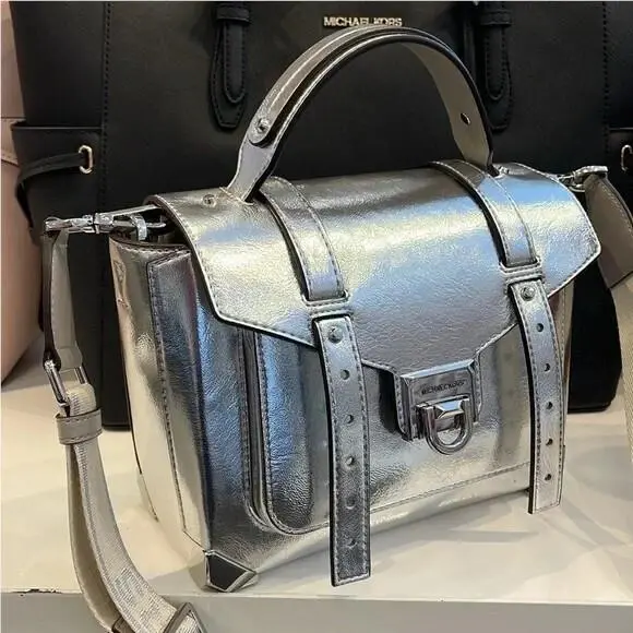 Michael Kors Manhattan Women Medium Metallic Crossbody Satchel Bag Silver