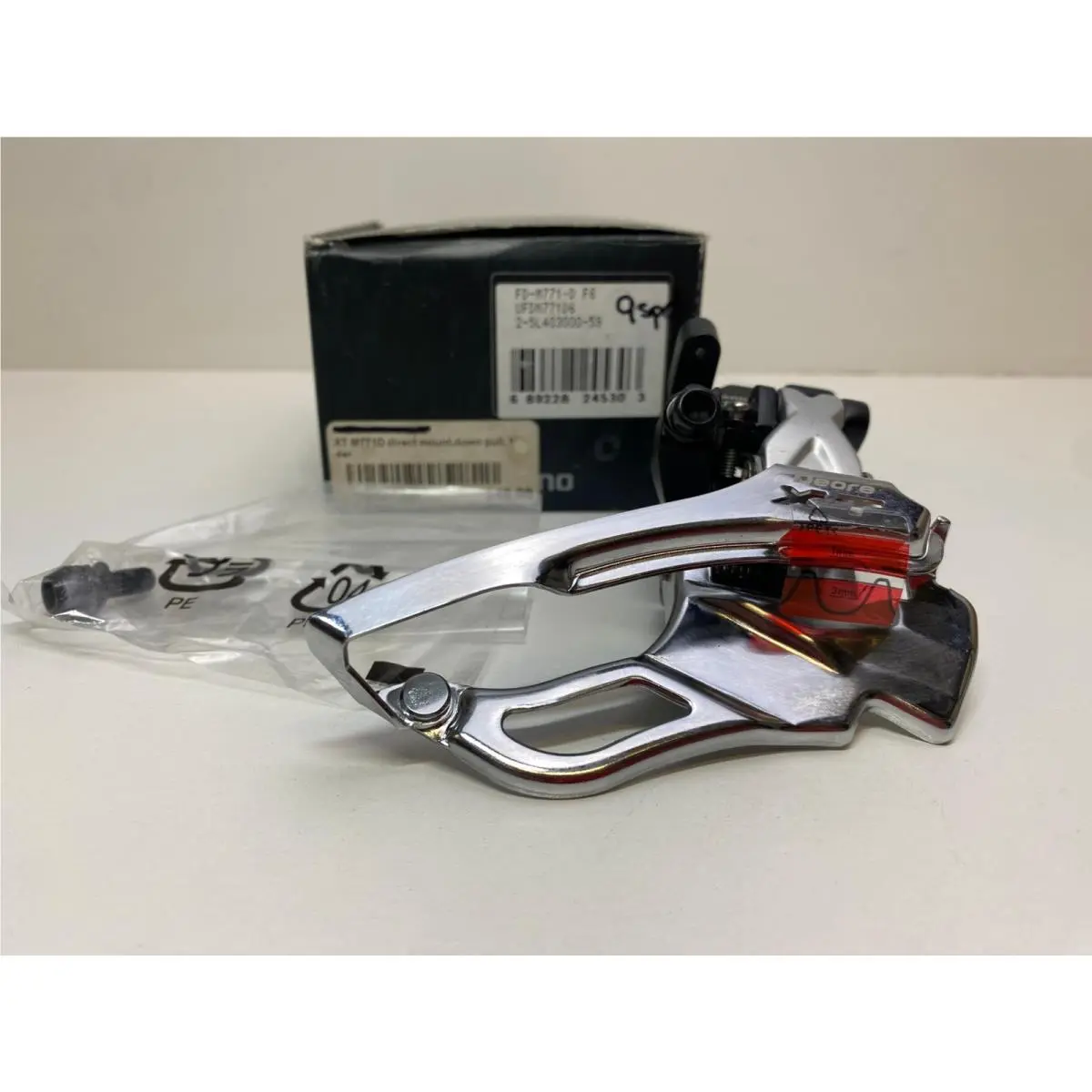 Shimano  - XT - FD-M771-D (UPC: 689228245303) 0