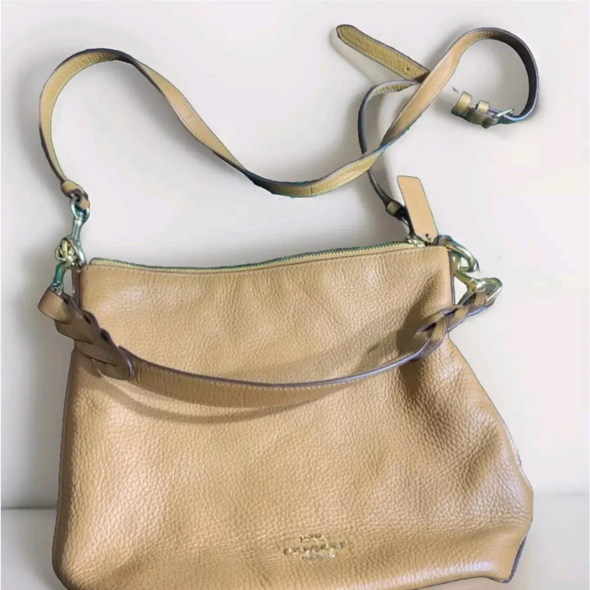 Auth. Women`s Coach Purses Crossbody Bag Light Saddle Pure Leather