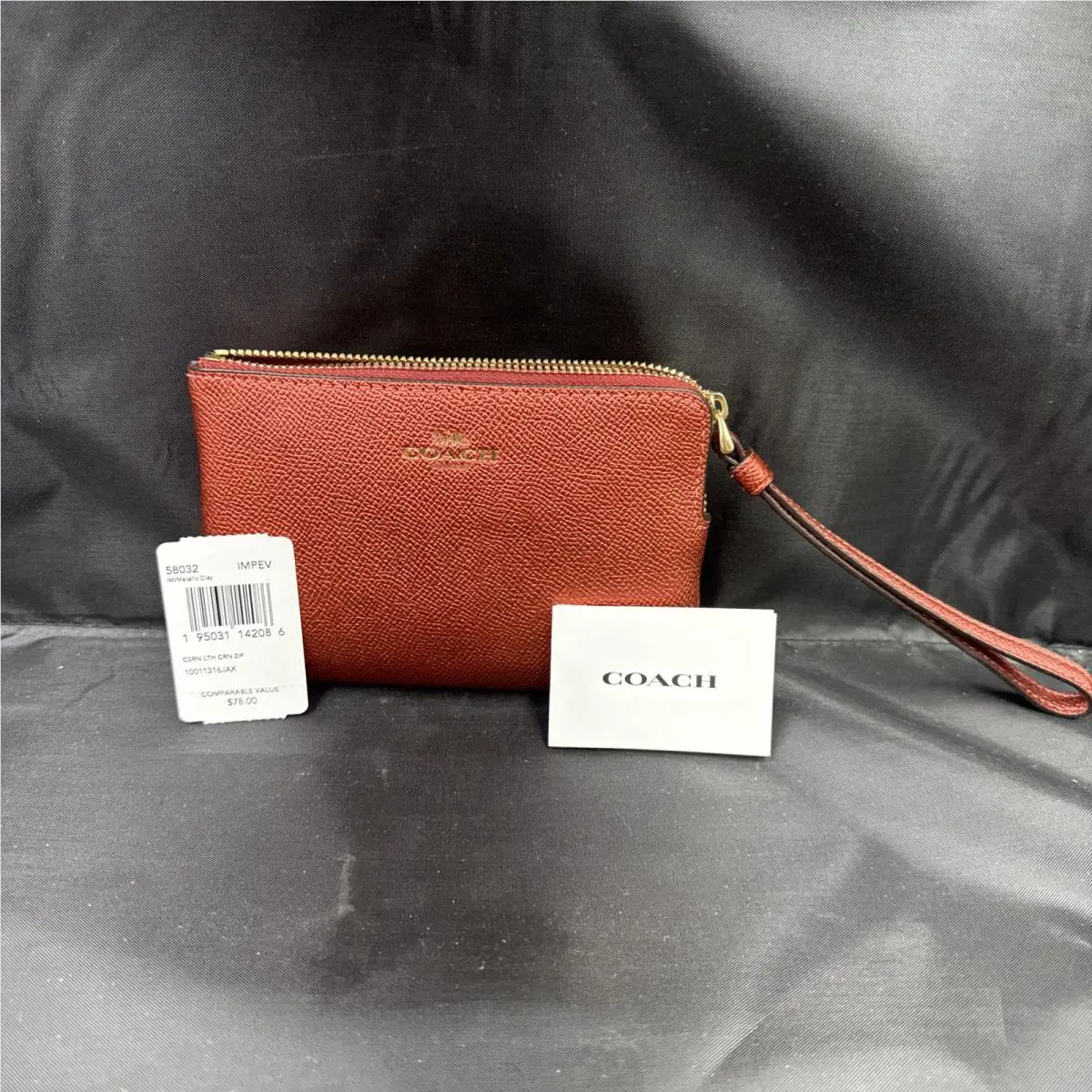 Coach Corner Zip Wristlet Metallic Red Leather Wallet Has The Tags