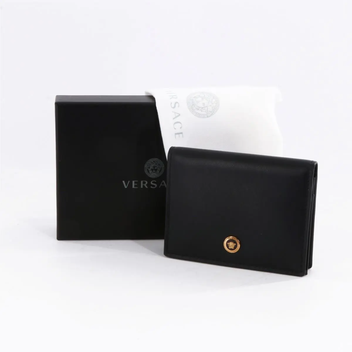 Versace DPU7848 DVTE4 D410H Medusa Head Bifold Black Leather Wallet FPP009843