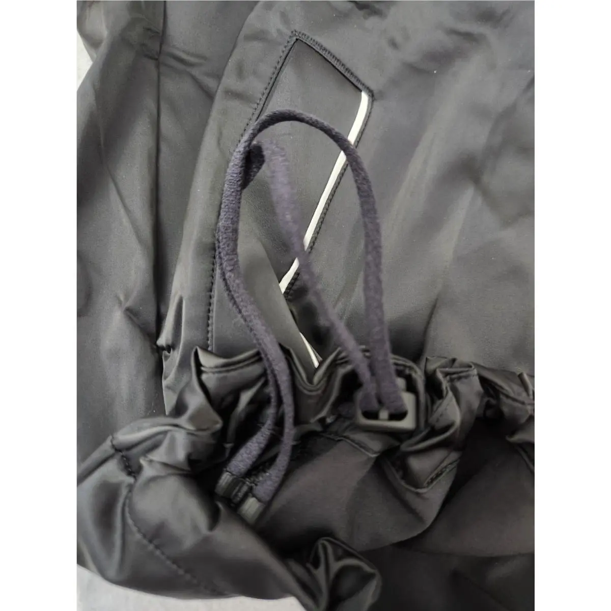 Lululemon clothing - Black/White 5