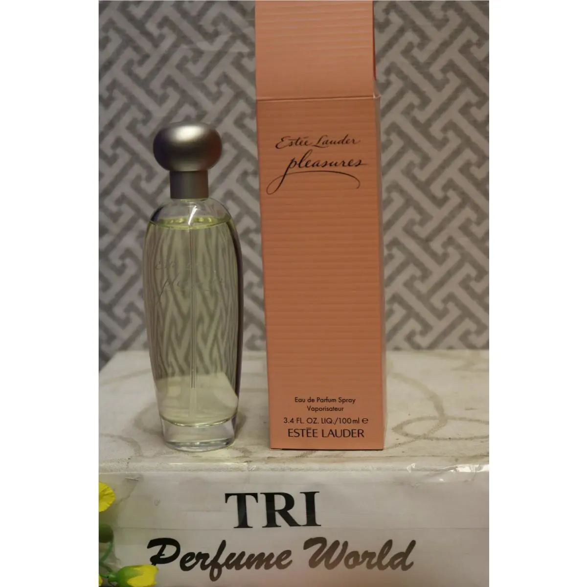 Pleasures Estee Lauder Eau de Parfum Women Spray 3.4 Fl. oz