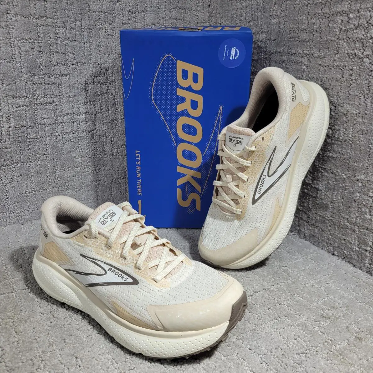 Brooks shoes - Brooks Divide - Divide - 120418-1B-151 - Beige 5