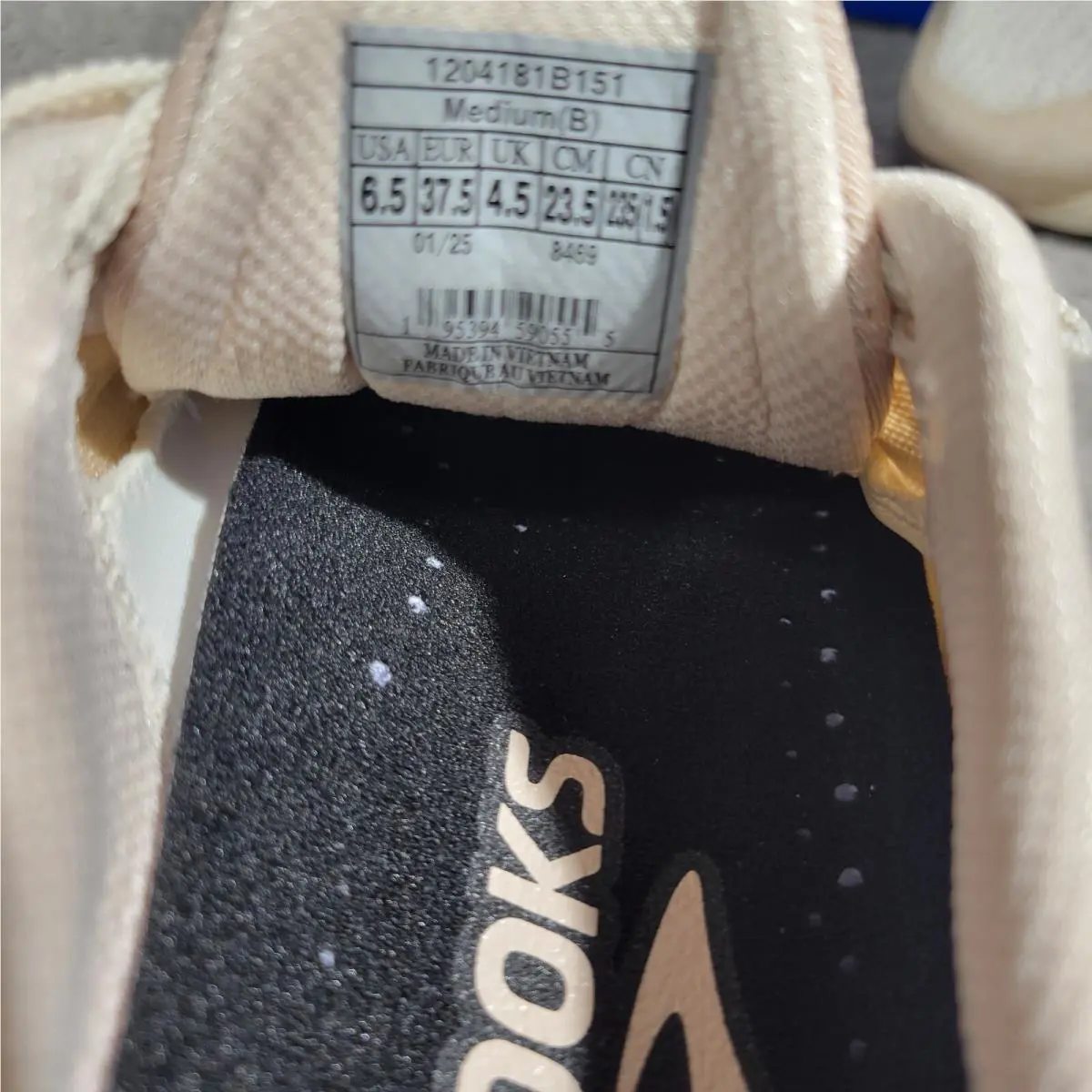 Brooks shoes - Brooks Divide - Divide - 120418-1B-151 - Beige 7