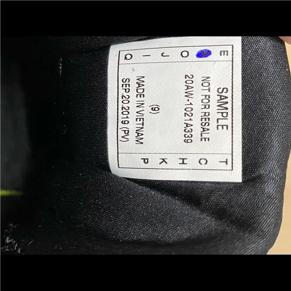 Asics shoes - Black 4