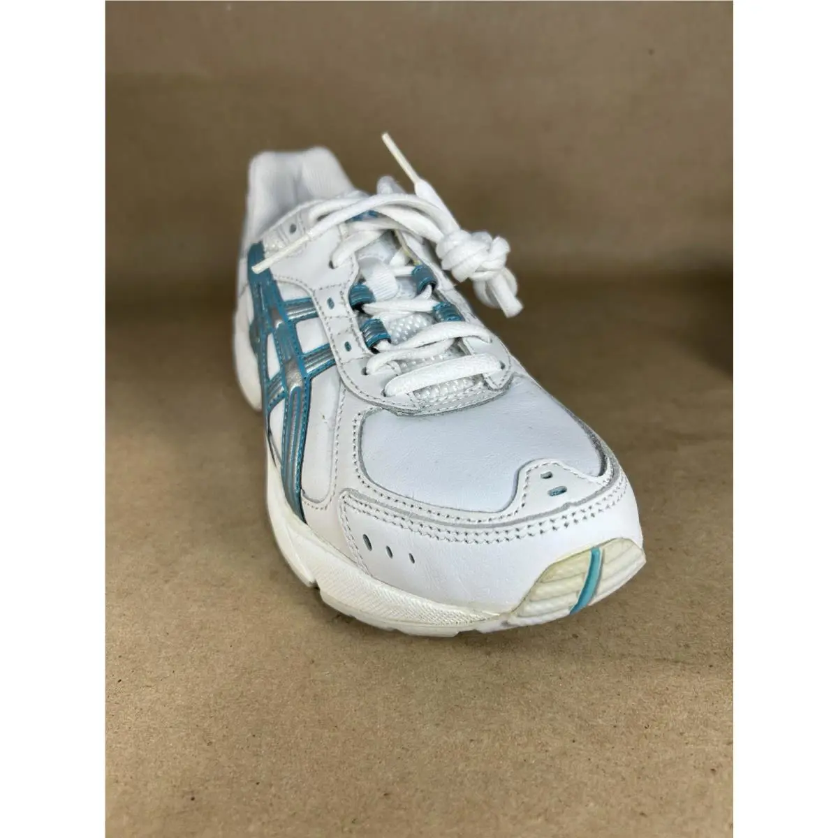 Asics shoes - Asics Gel-Resort - Q053L - White 12
