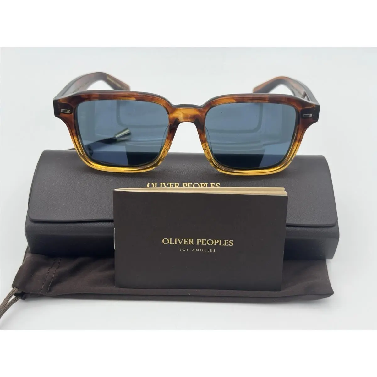 Oliver Peoples OV5562SU 1754W5 - Dark Amber Gradient / Regal Blue 51MM