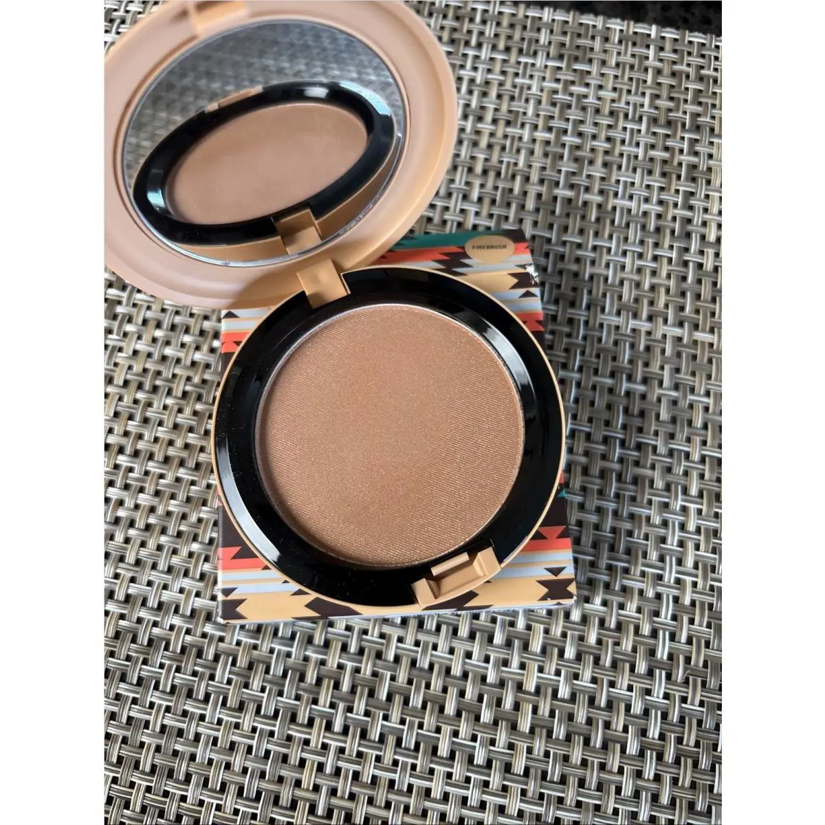 Mac Limited ED Vibe Tribe Bronzing Powder Firebrush