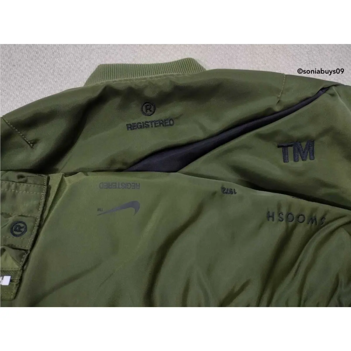Nike clothing - Green/Black 2