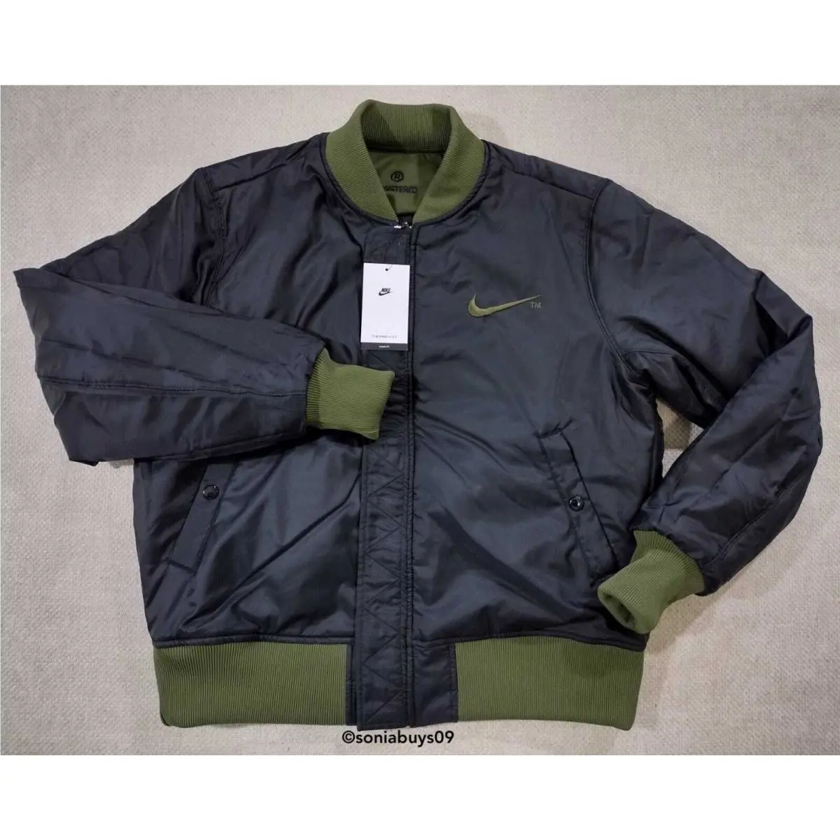 Nike clothing - Green/Black 4