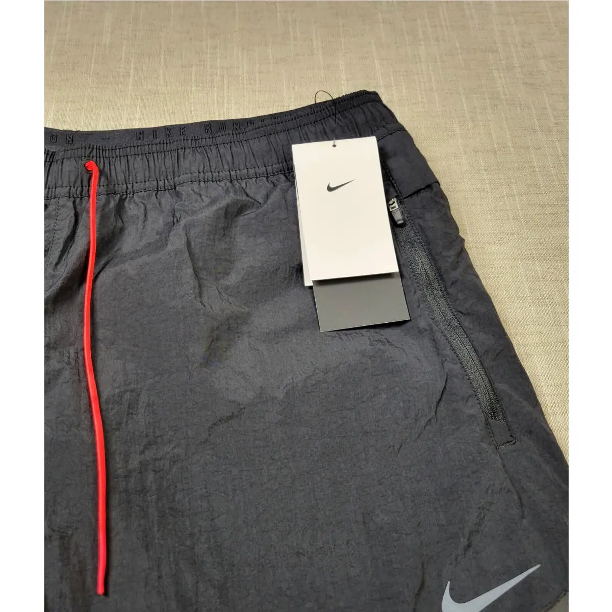 Nike clothing - NIKE Run Division - Run Division - DM4632-010 - Black Gray 5