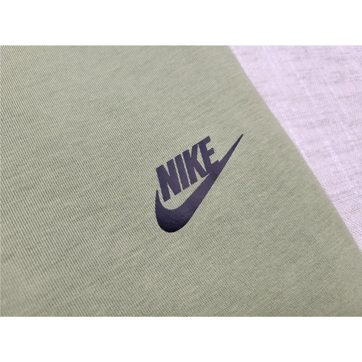 Nike clothing Tech Fleece - Green Black 16