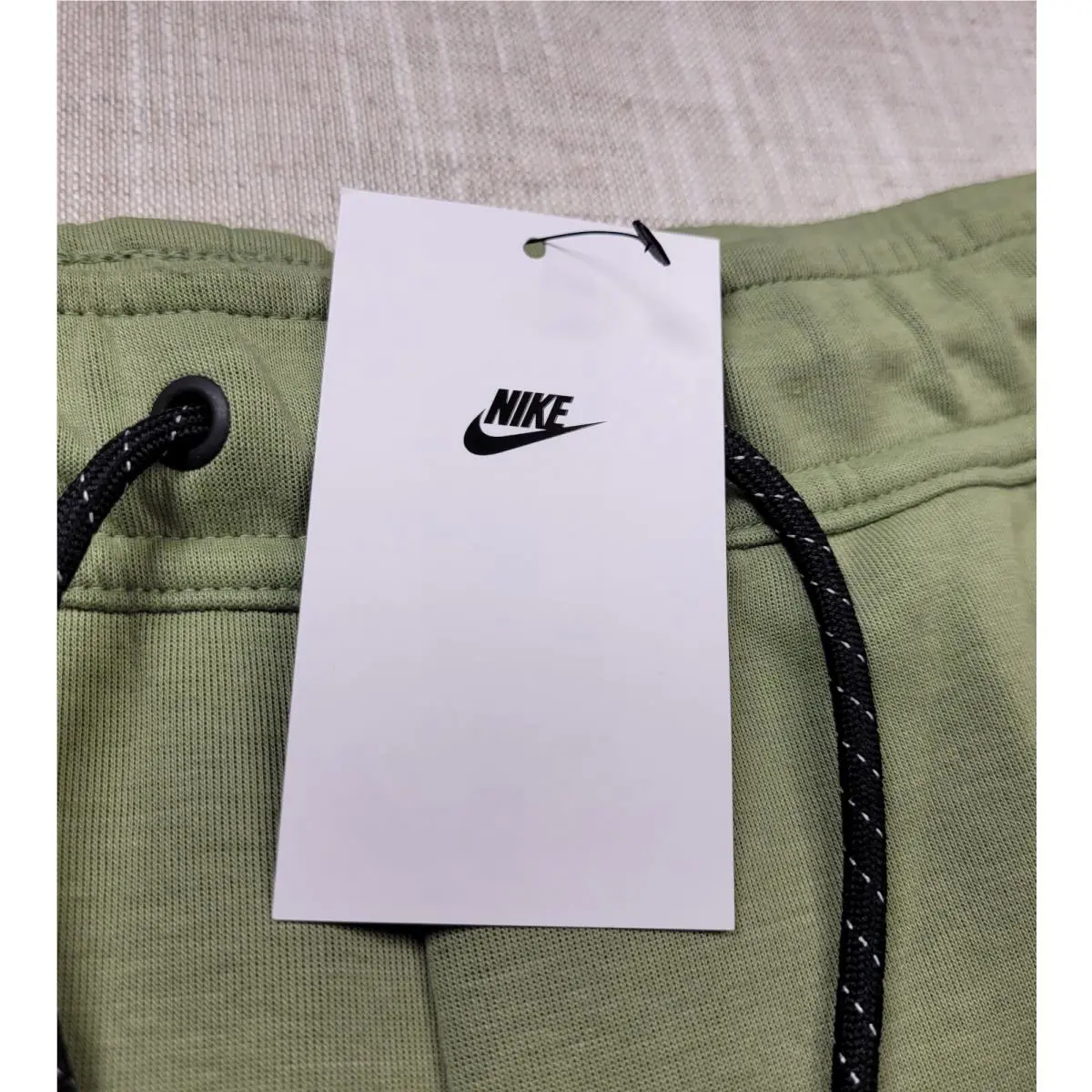 Nike clothing Tech Fleece - Green Black 23