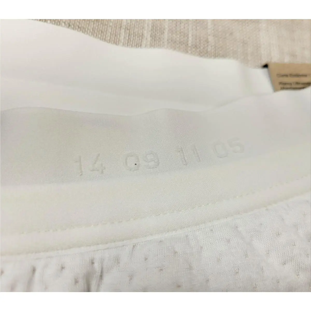 Nike clothing - Nike Therma-FIT ADV Tech Pack - DD6625-133 - White 8