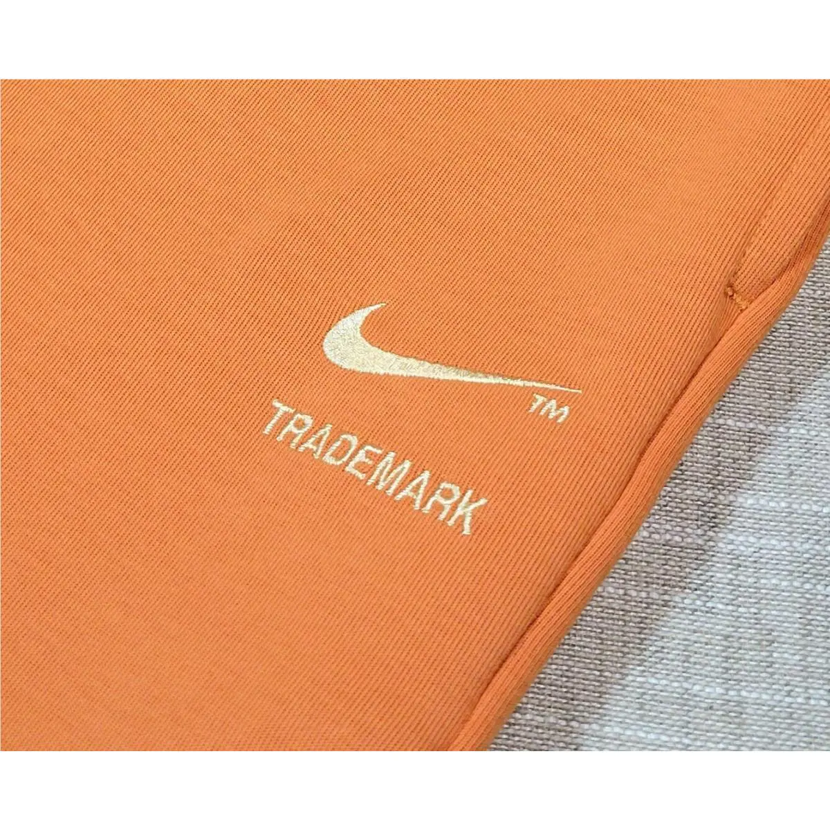 Nike clothing - NIKE NSW Swoosh Tech - NSW Swoosh Tech - Orange 3
