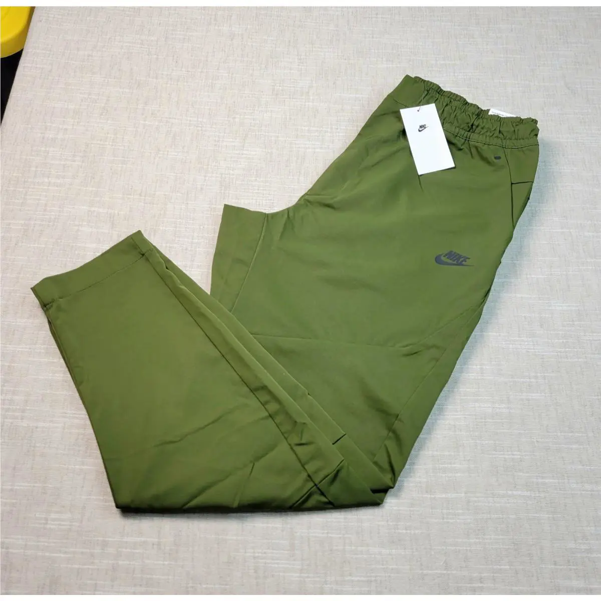 Nike clothing - nike tech - tech - DR9101-326 - Green Black 15