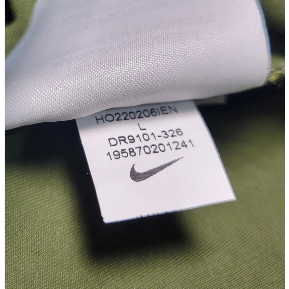 Nike clothing - nike tech - tech - DR9101-326 - Green Black 13