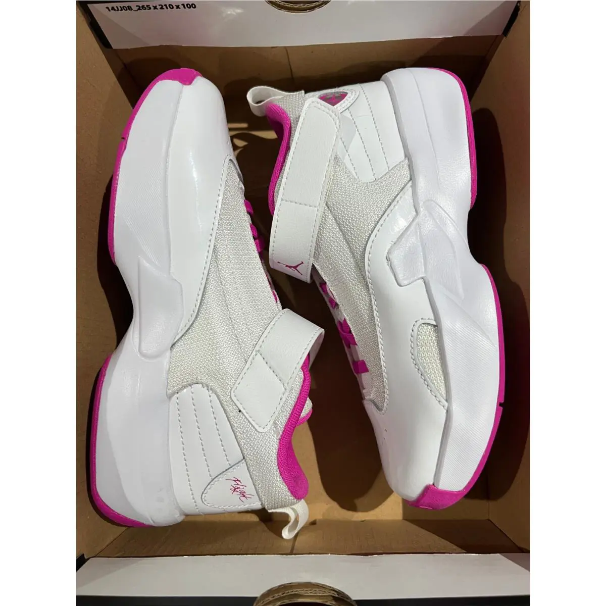Nike shoes - White/Fire Pink 5