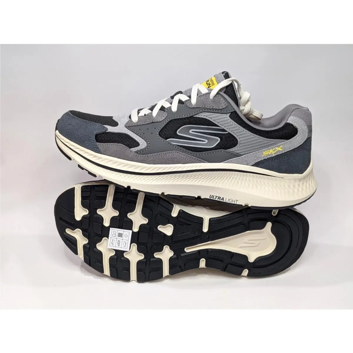 Skechers shoes - Skechers Go Run Consistent 2.0 Retro Runner V1 - 220872/CCBK - Charcoal/Black 12