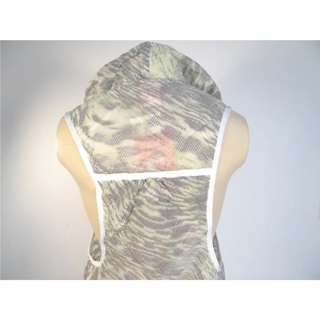 Nike clothing - Volt, Gray, White 11