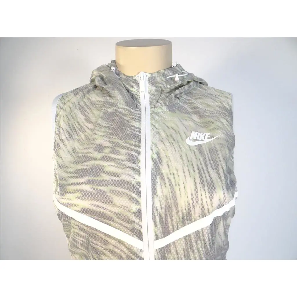 Nike clothing - Volt, Gray, White 7