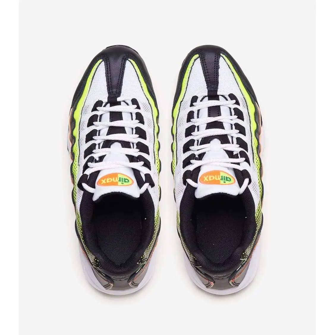 Nike shoes - Black, Aloe Verde, Total Crimson 2