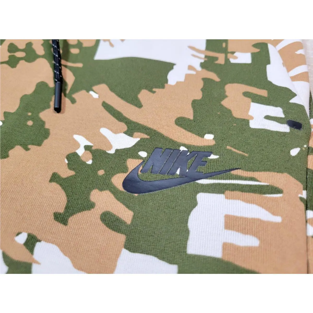 Nike clothing - Nike NSW Tech Fleece - NSW Tech Fleece - DM6472-072 - Green Brown Camouflage 15