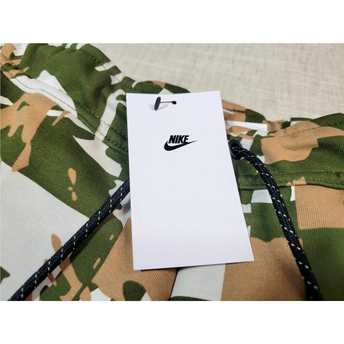 Nike clothing - Nike NSW Tech Fleece - NSW Tech Fleece - DM6472-072 - Green Brown Camouflage 7
