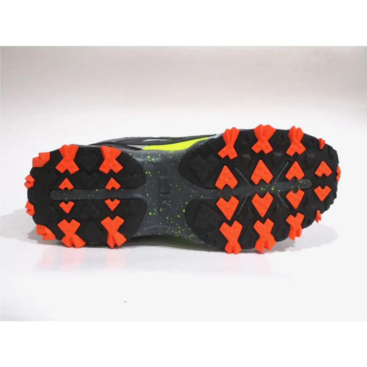 Fila shoes - FILA Oakmont Tr - Oakmont - 1JM01565-806 - Shor/Blk/Sfty 3