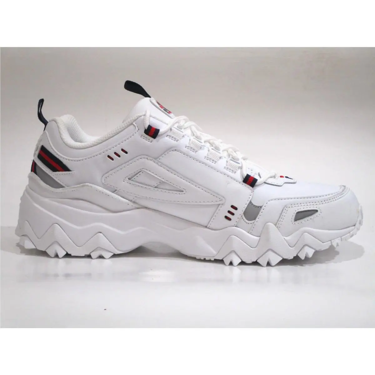 Fila shoes - FILA Oakmont Tr - Oakmont - 1JM00652-125 - White 1