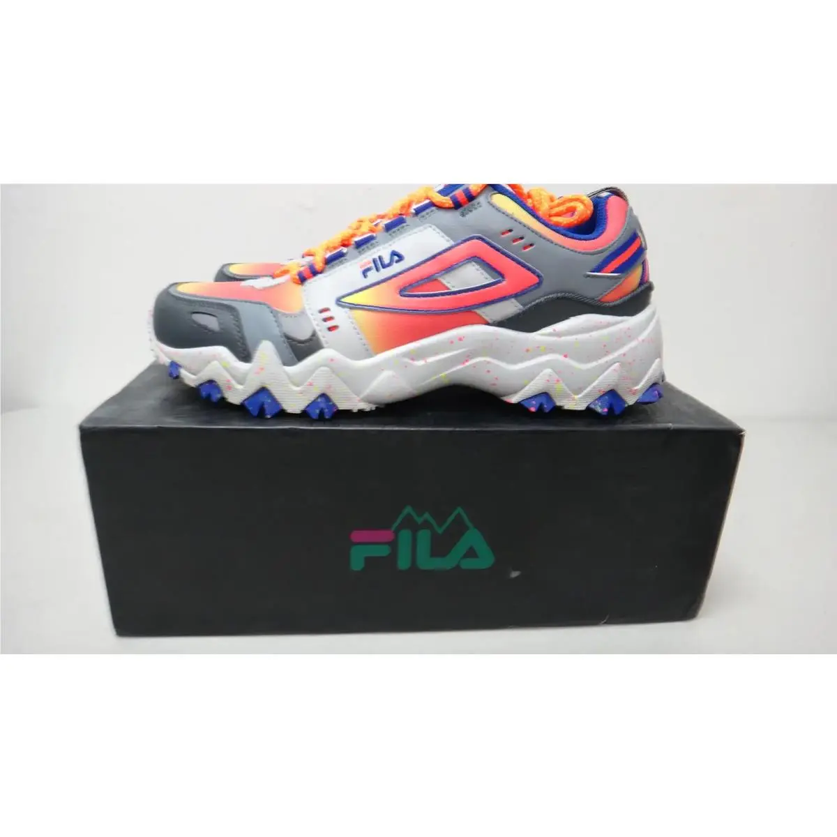 Fila Oakmont TR Womens 9.5 Multicolor Chunky Trail Sneakers 5JM01621 693