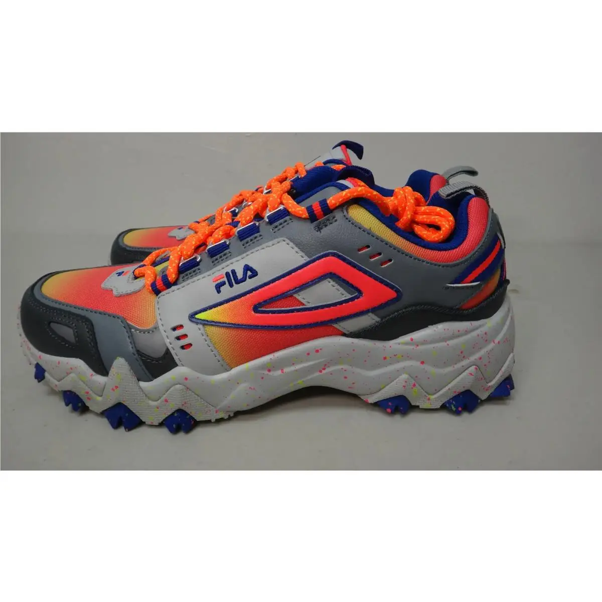 Fila shoes - FILA Oakmont TR - Oakmont - 5JM01621693 - Multicolor 2