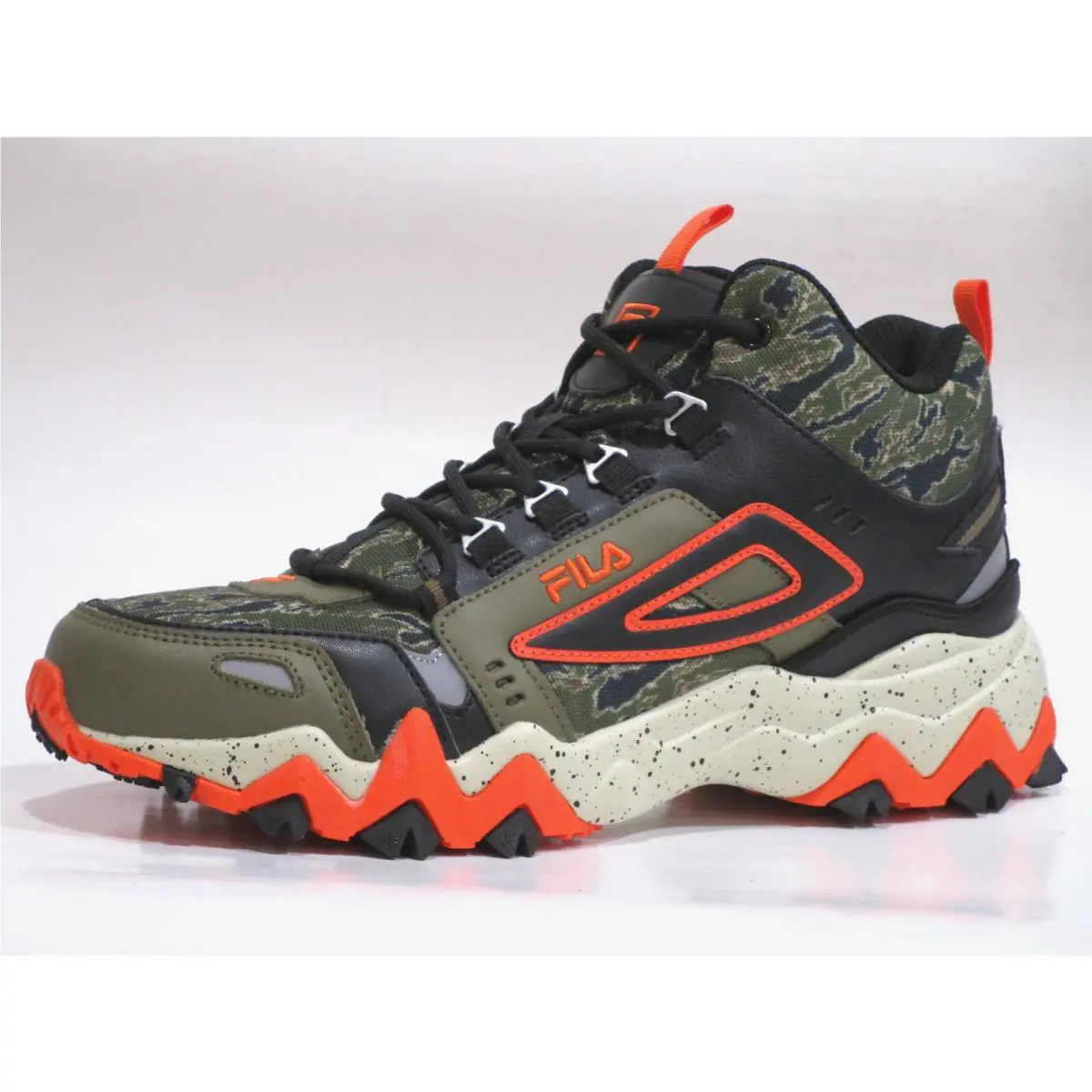 Fila Men`s Oakmont TR Mid 1JM01630-305 Sneaker Shoes 9.5 M US