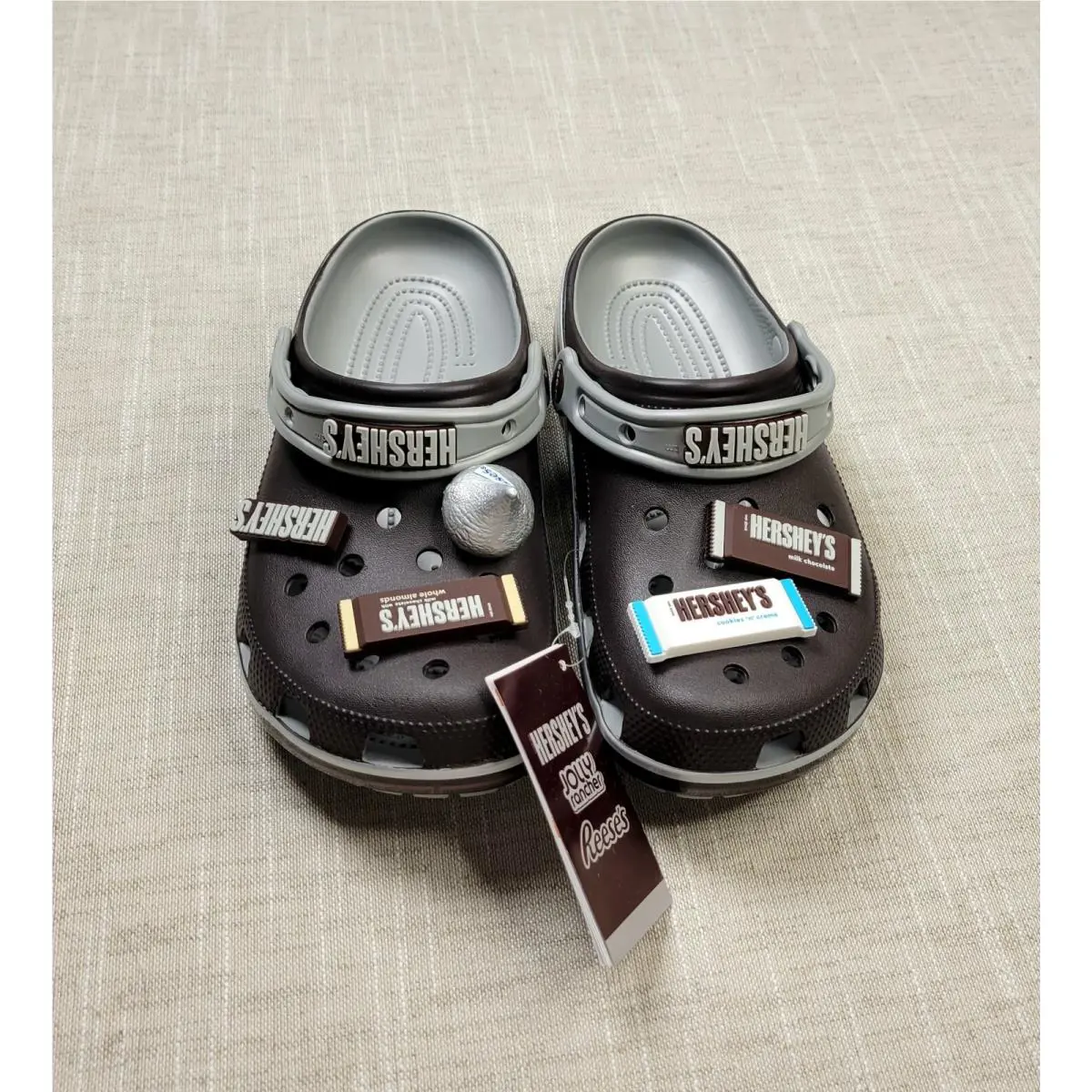 Crocs shoes - CROCS Hershey `s - Hershey - Brown Silver 10