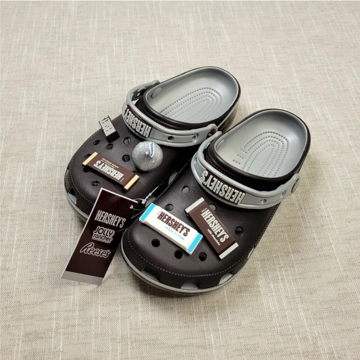 Crocs shoes - CROCS Hershey `s - Hershey - Brown Silver 1