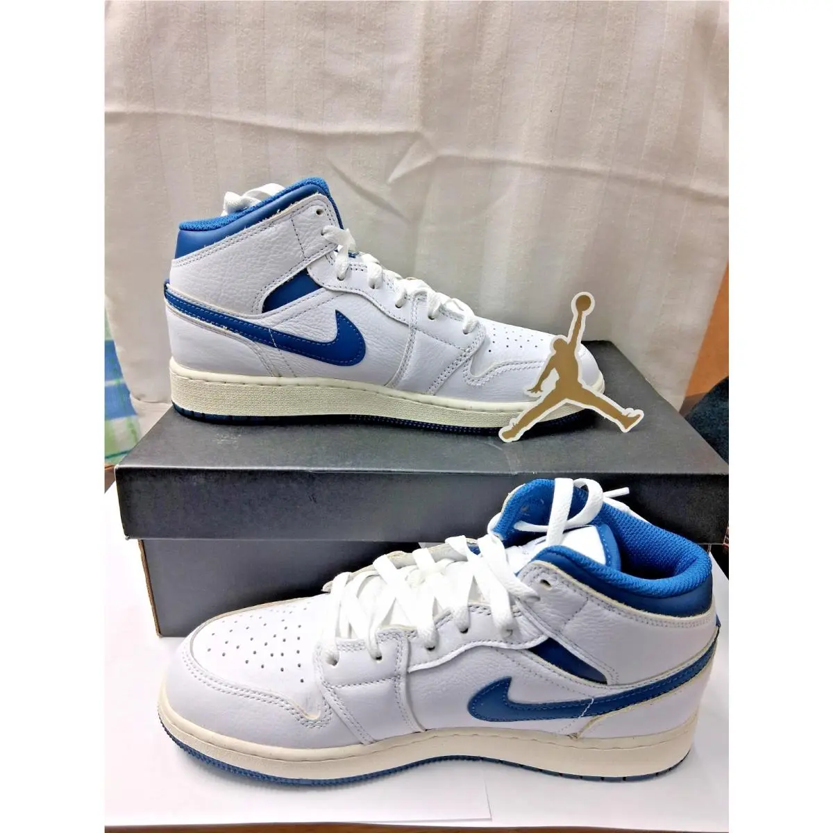 Size 6.5Y Nike Air Jordan 1 Mid SE White Industrial Blue White FN7432 132 - Multicolor