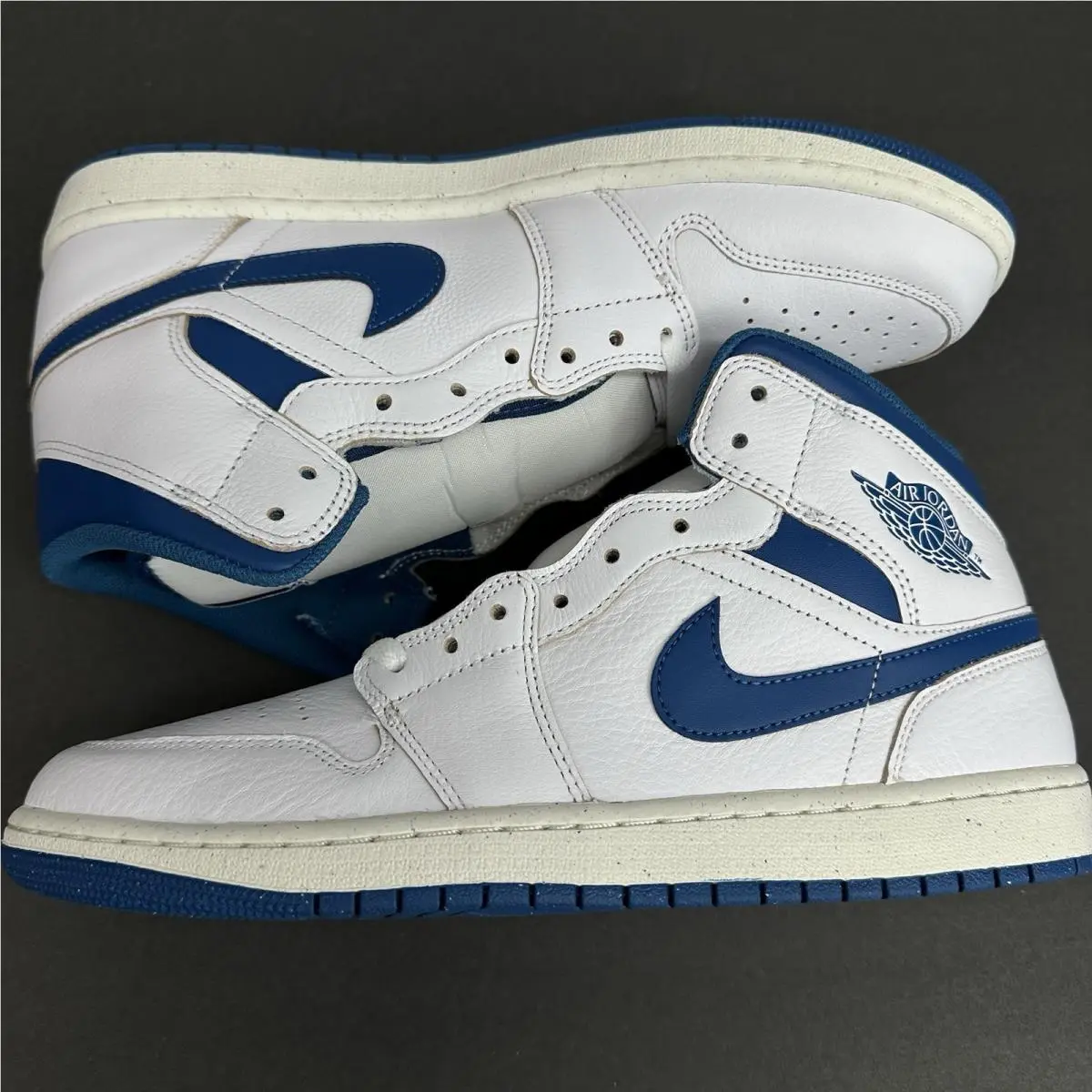 Nike shoes - Air Jordan 1 - Air - FN5215-141 - White 0