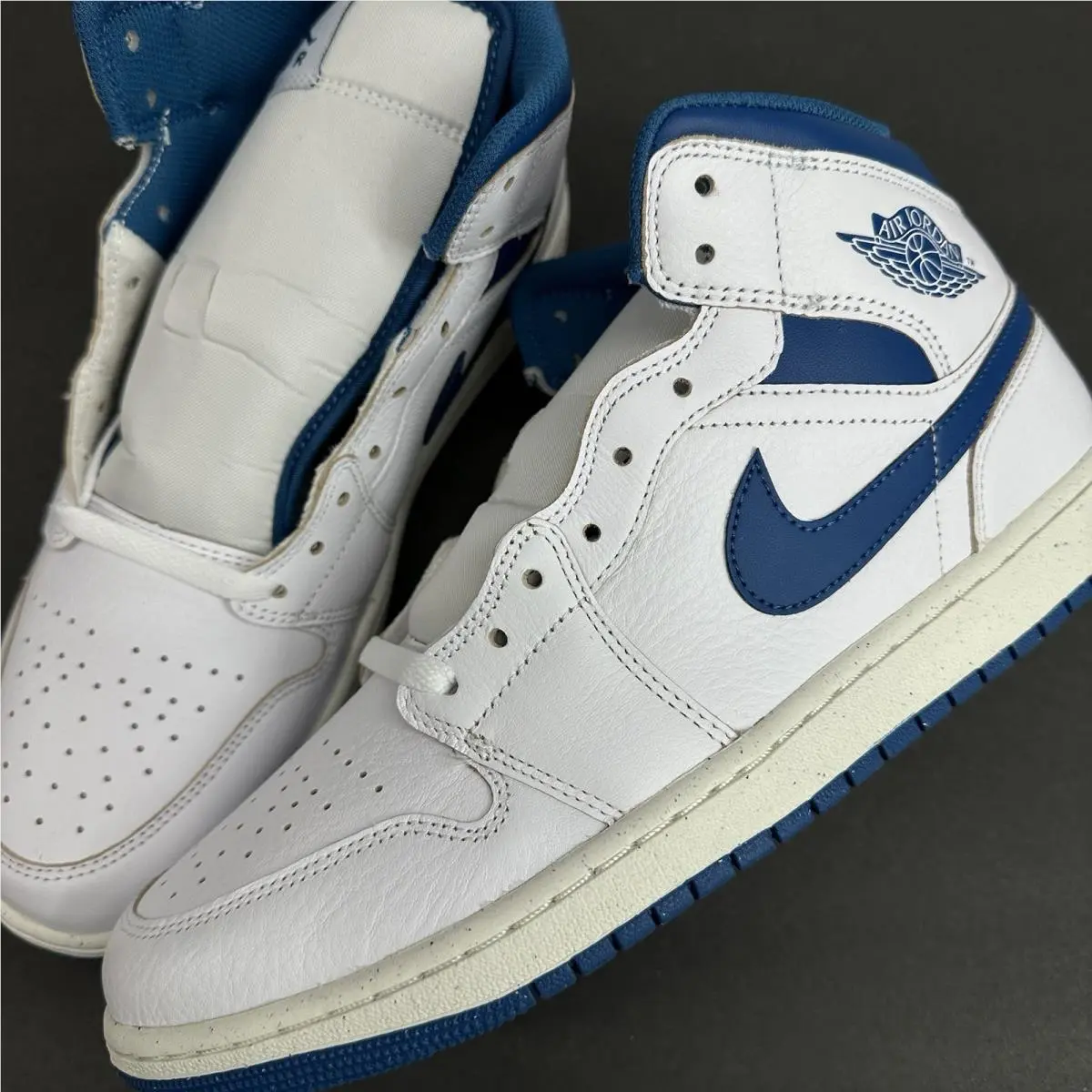 Nike shoes - Air Jordan 1 - Air - FN5215-141 - White 6
