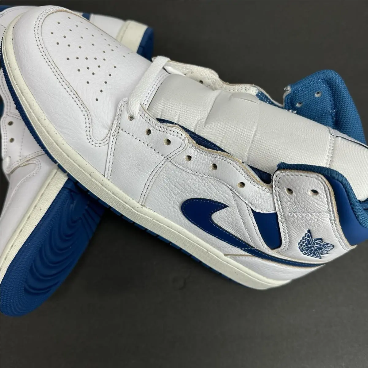 Air Jordan 1 Mid Industrial Blue White Mens Sise 11.5 FN5215-141 Nby by Nike