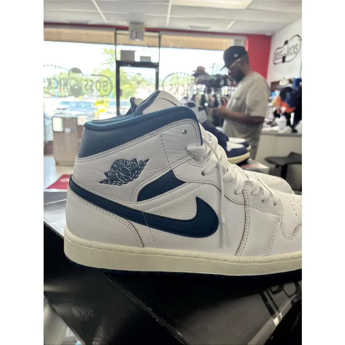 Nike shoes - Air Jordan 1 Mid SE - FN5215-141 - Blue 3
