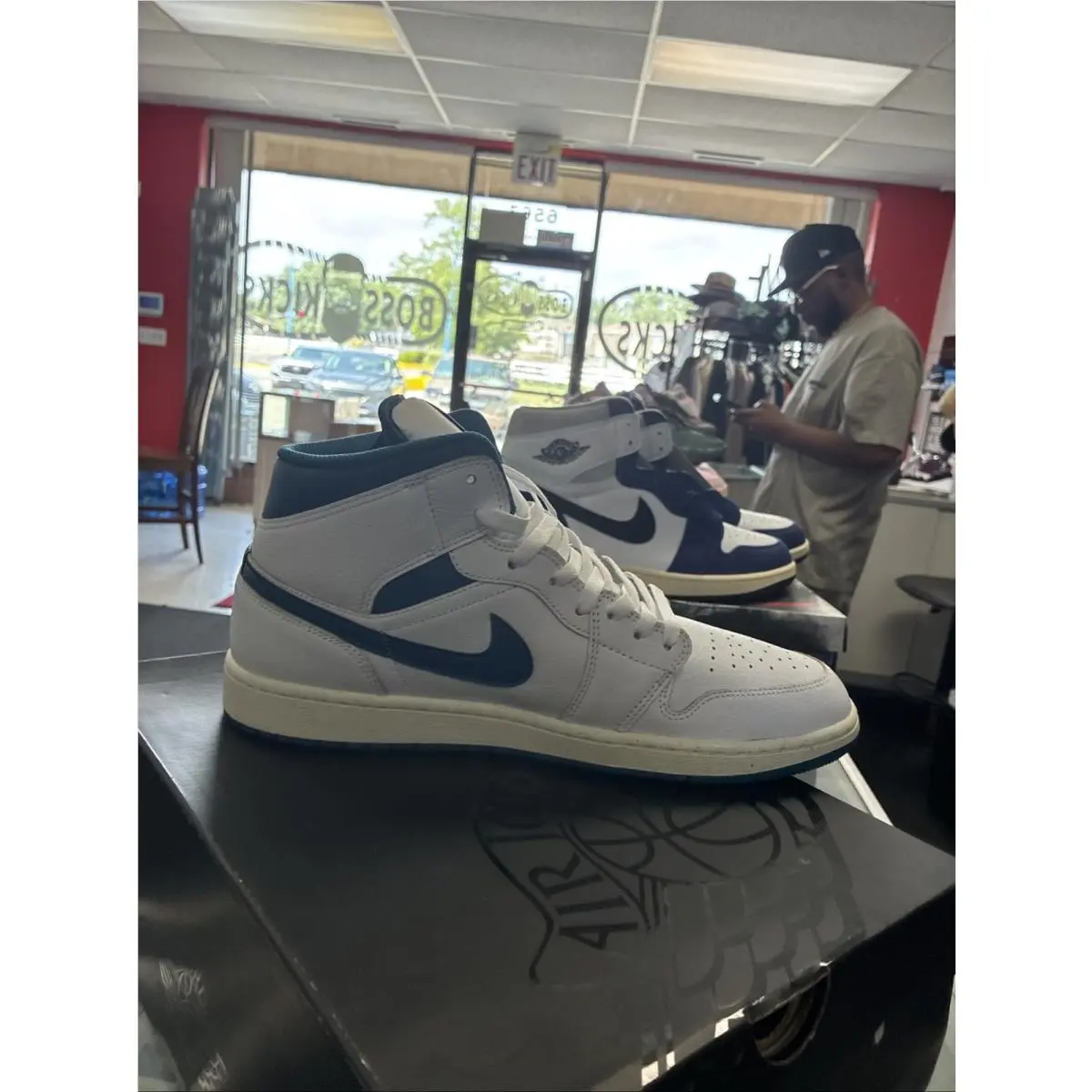 Nike shoes - Air Jordan 1 Mid SE - FN5215-141 - Blue 5