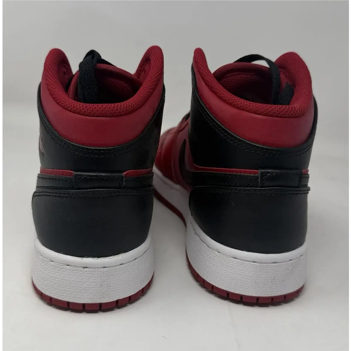 Nike shoes - Air Jordan 1 Mid (GS) - 554725-660 - Red, Black, White 2