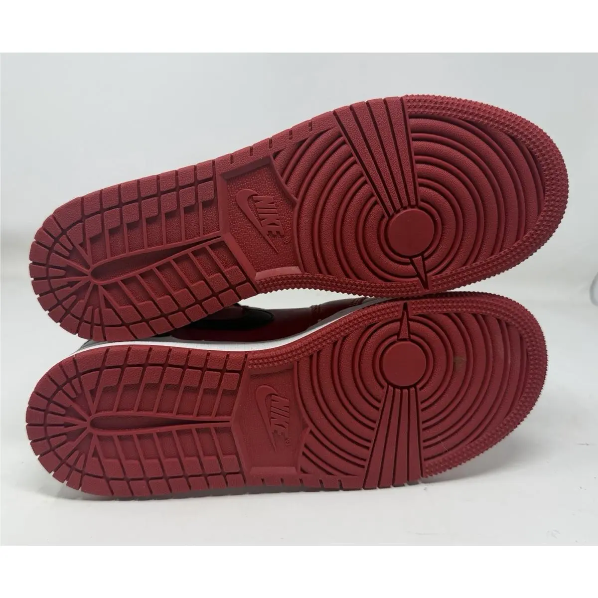 Nike shoes - Air Jordan 1 Mid (GS) - 554725-660 - Red, Black, White 5