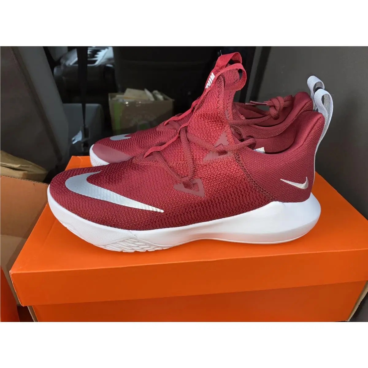DS Nike Zoom Shift 2 TB Promo Basketball Shoes Size 7.5 Mens 9 Womens